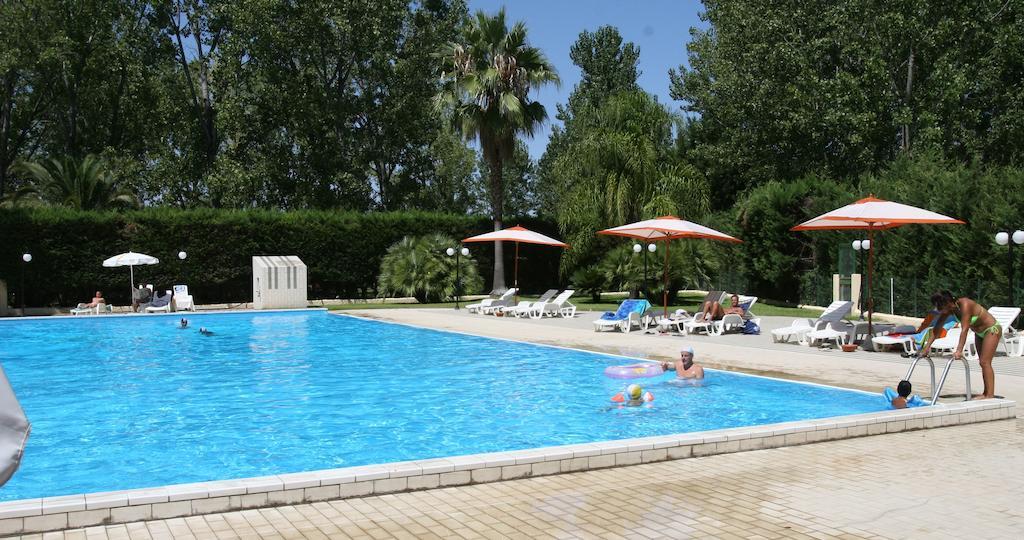 Marina Di Rossano Village Club Экстерьер фото