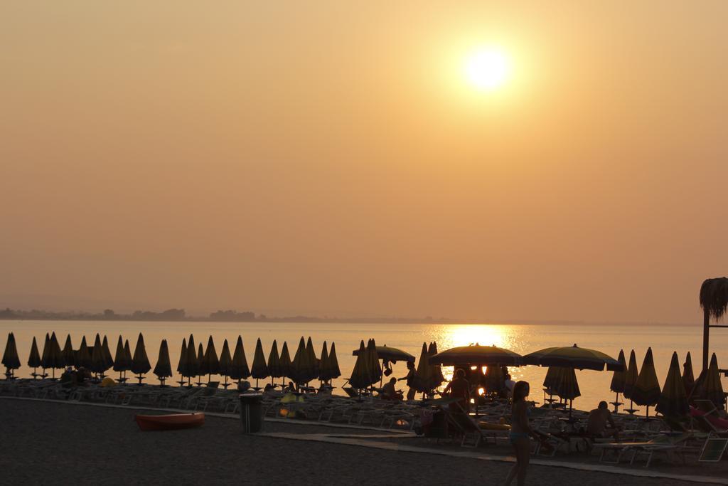 Marina Di Rossano Village Club Экстерьер фото
