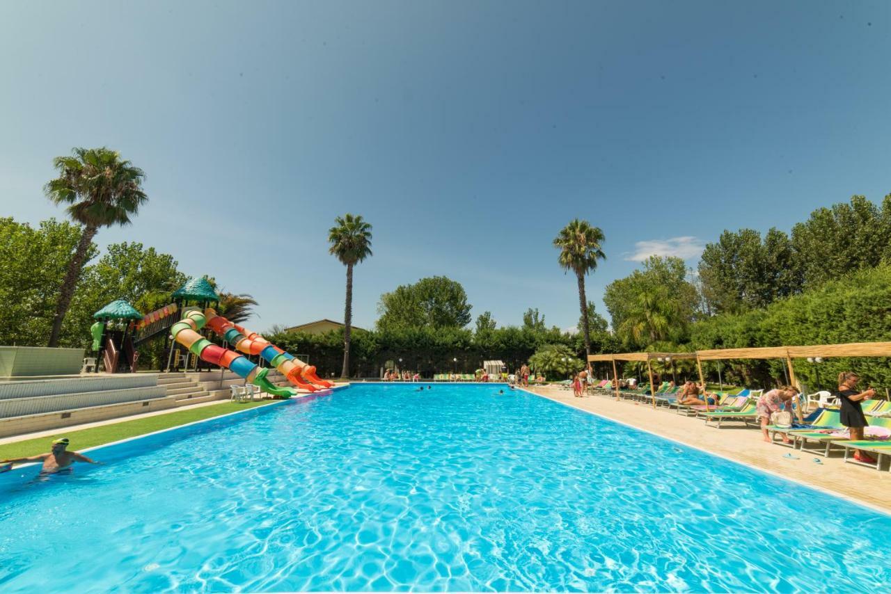 Marina Di Rossano Village Club Экстерьер фото